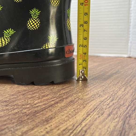 Chooka Women’s Black Pineapple Topic Rubber Rain Boots Size 6 - Picture 16 of 17